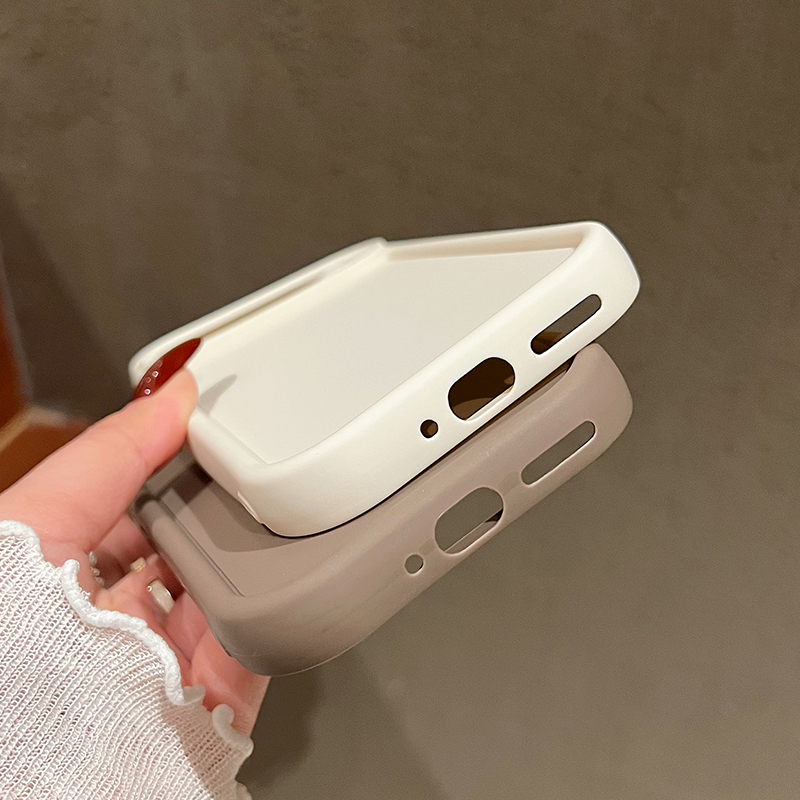 Kolorowe etui na telefon z nad – Google Pixel 8A recenzja i cena