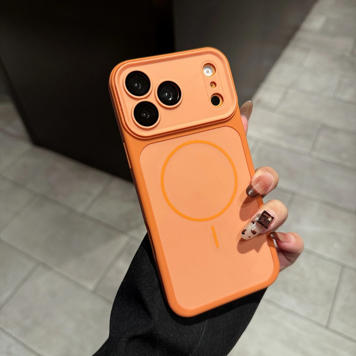 Magnetyczne etui na telefon iP – Camera Lens Protector recenzja i cena